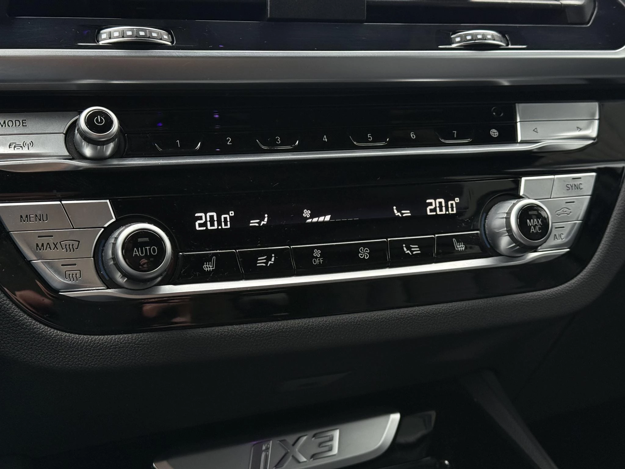 Hoofdafbeelding BMW iX3