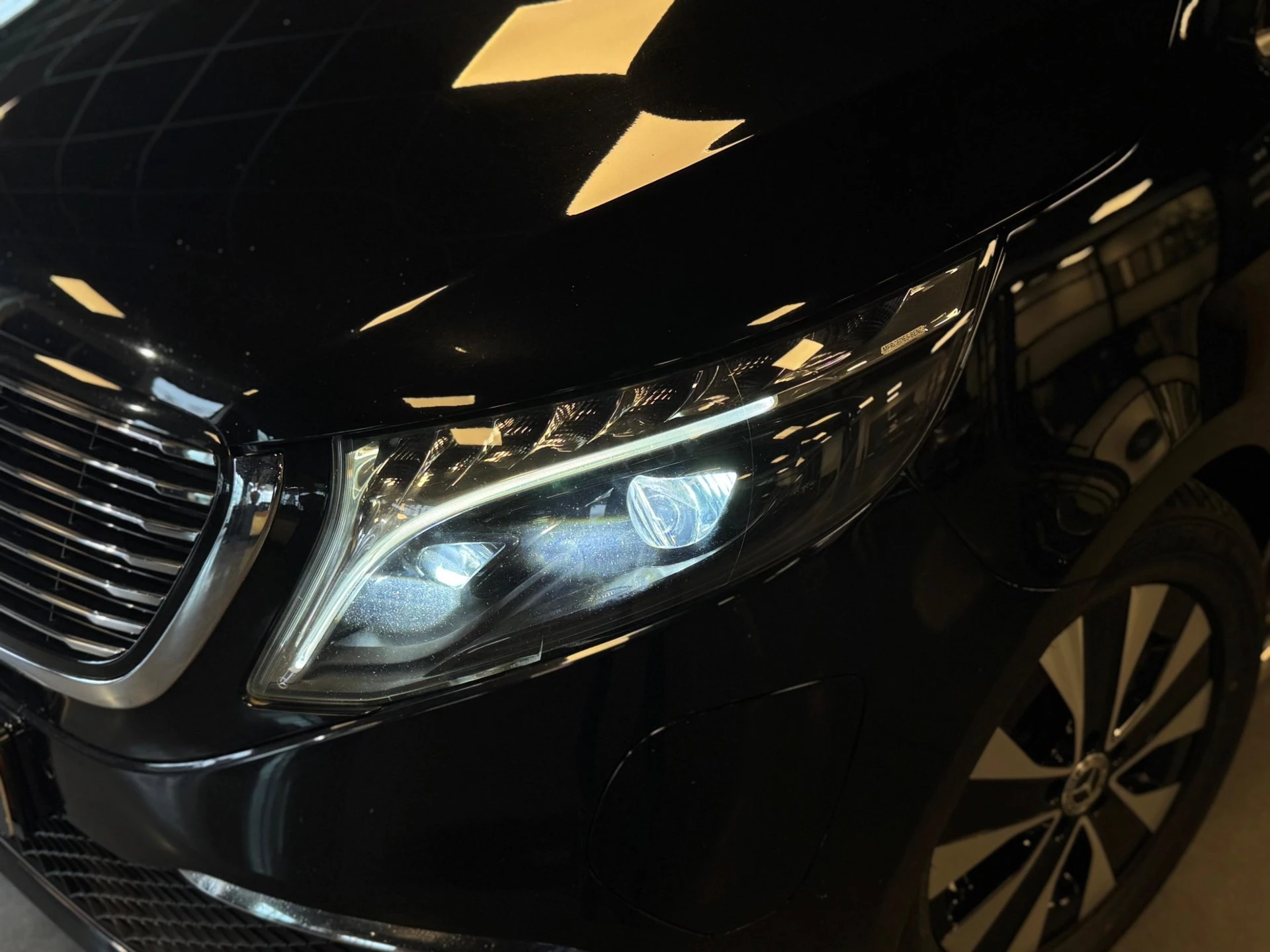 Hoofdafbeelding Mercedes-Benz EQV