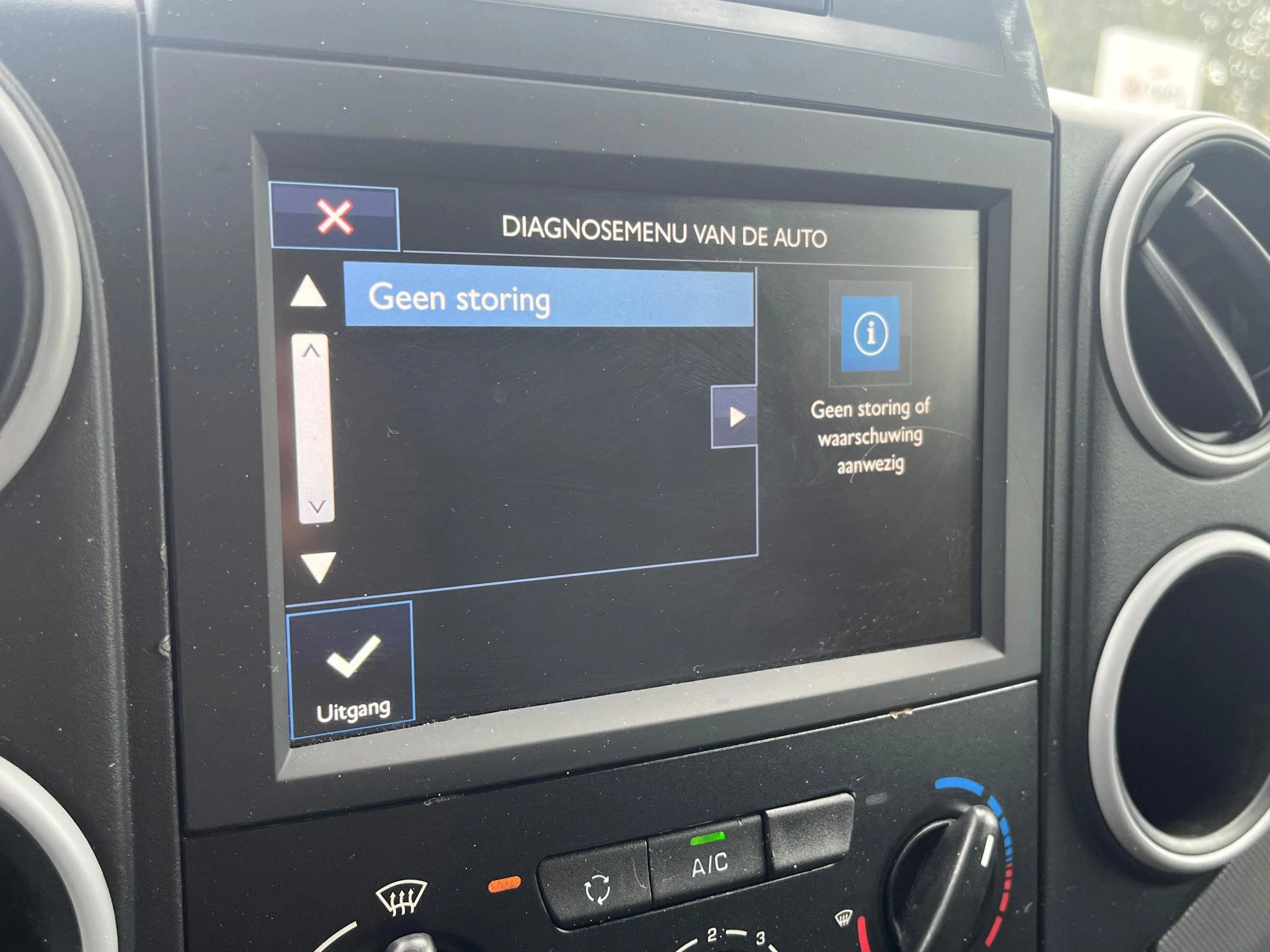 Hoofdafbeelding Peugeot Partner