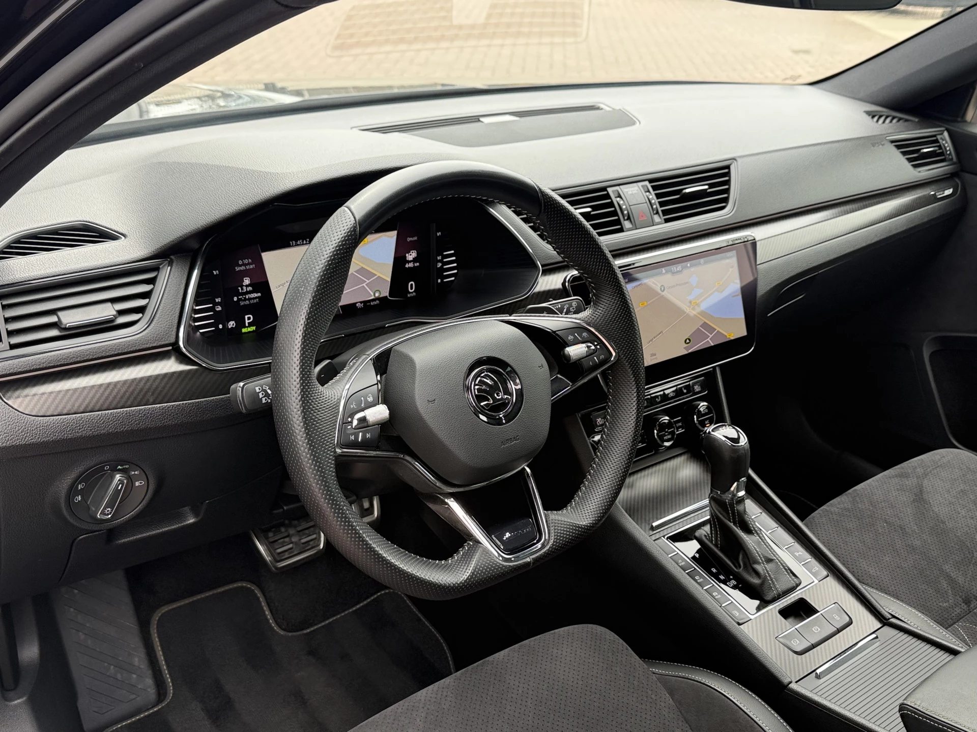 Hoofdafbeelding Škoda Superb