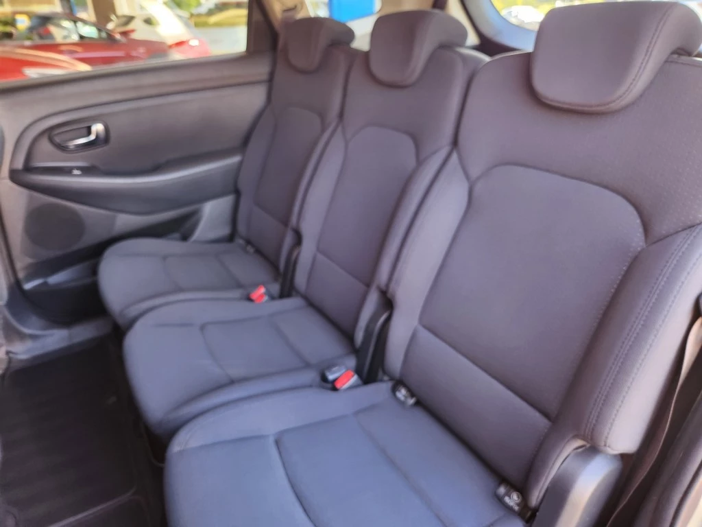Hoofdafbeelding Kia Carens
