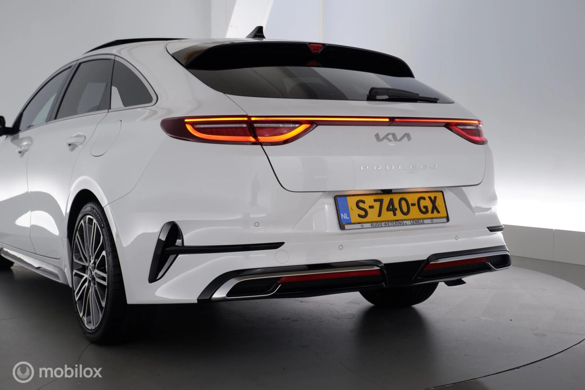 Hoofdafbeelding Kia ProCeed