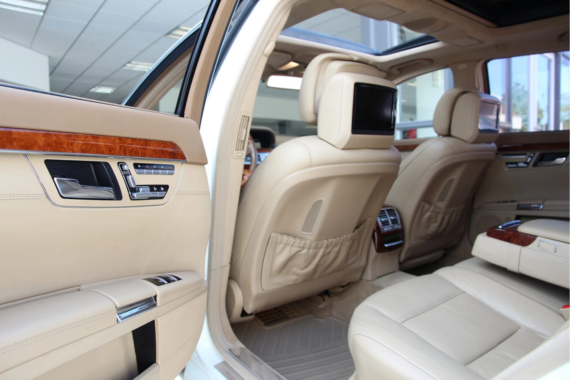 Hoofdafbeelding Mercedes-Benz S-Klasse