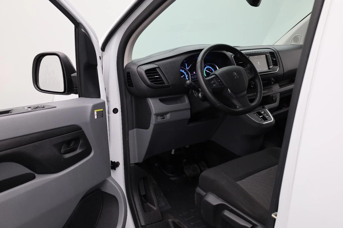 Hoofdafbeelding Peugeot e-Expert