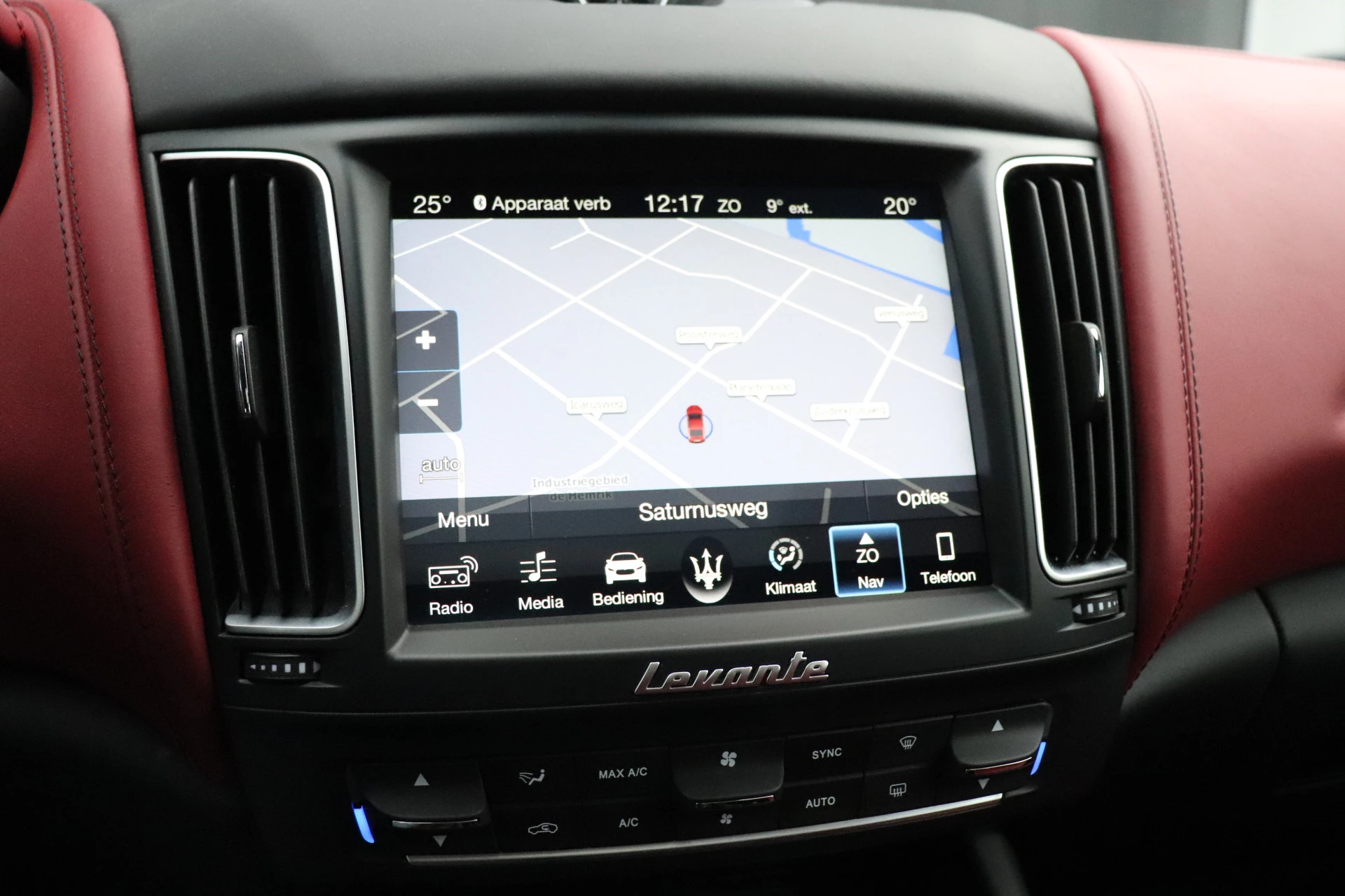 Hoofdafbeelding Maserati Levante