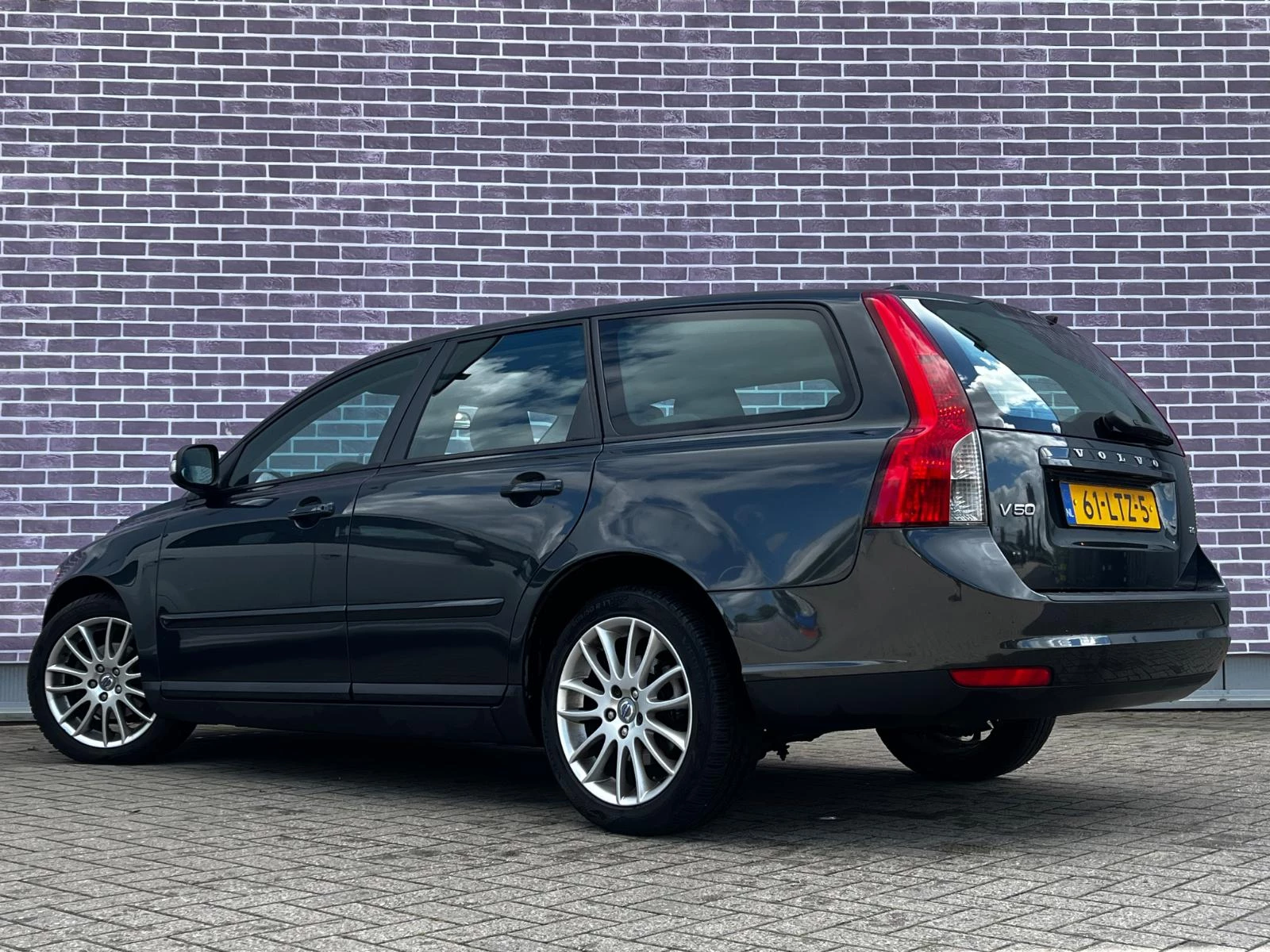 Hoofdafbeelding Volvo V50