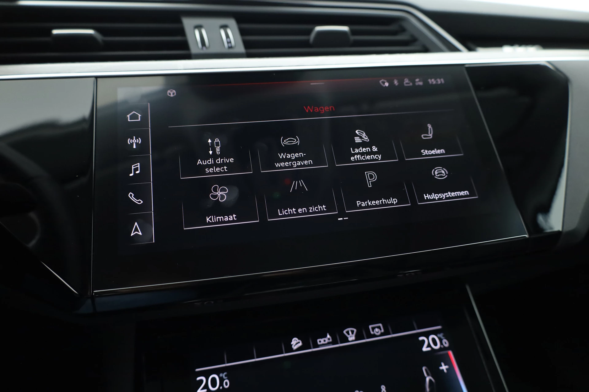 Hoofdafbeelding Audi e-tron