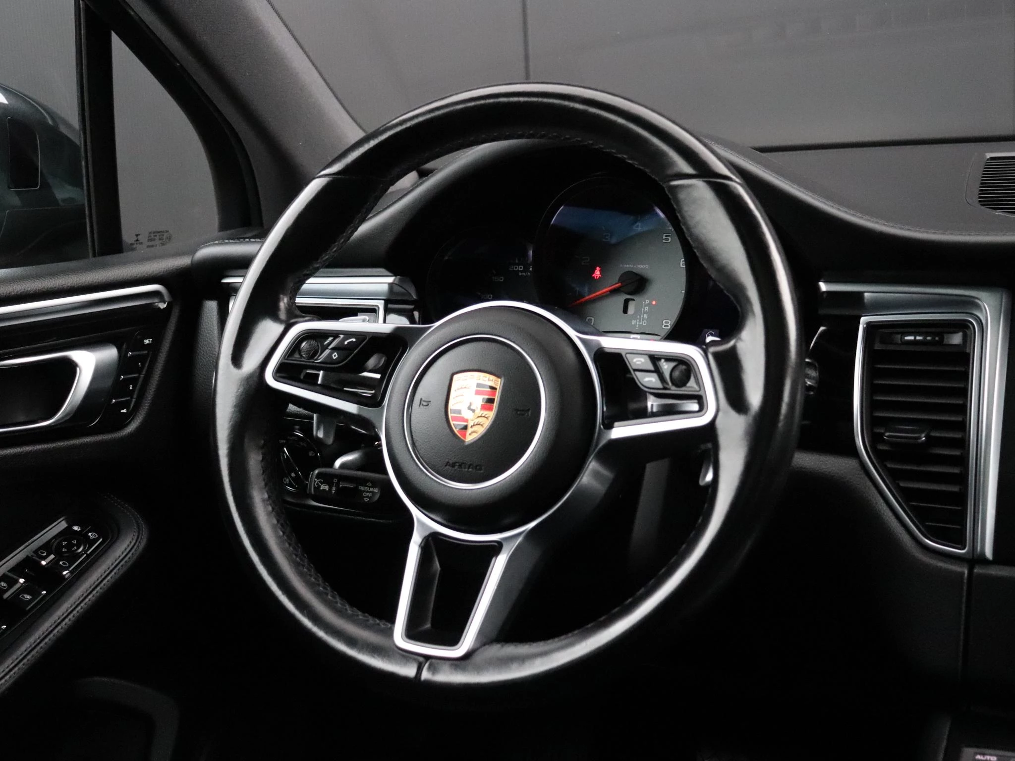 Hoofdafbeelding Porsche Macan