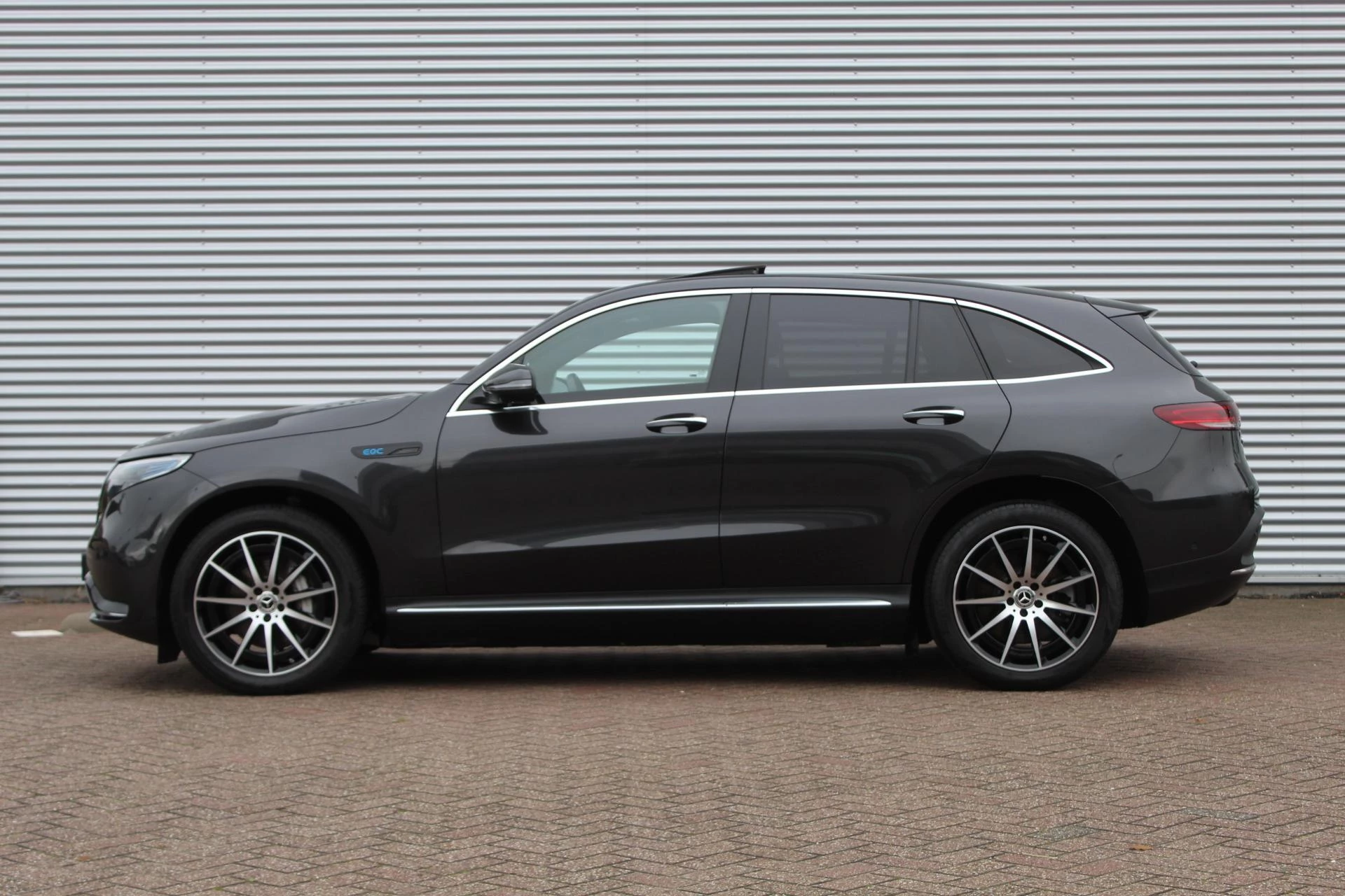 Hoofdafbeelding Mercedes-Benz EQC
