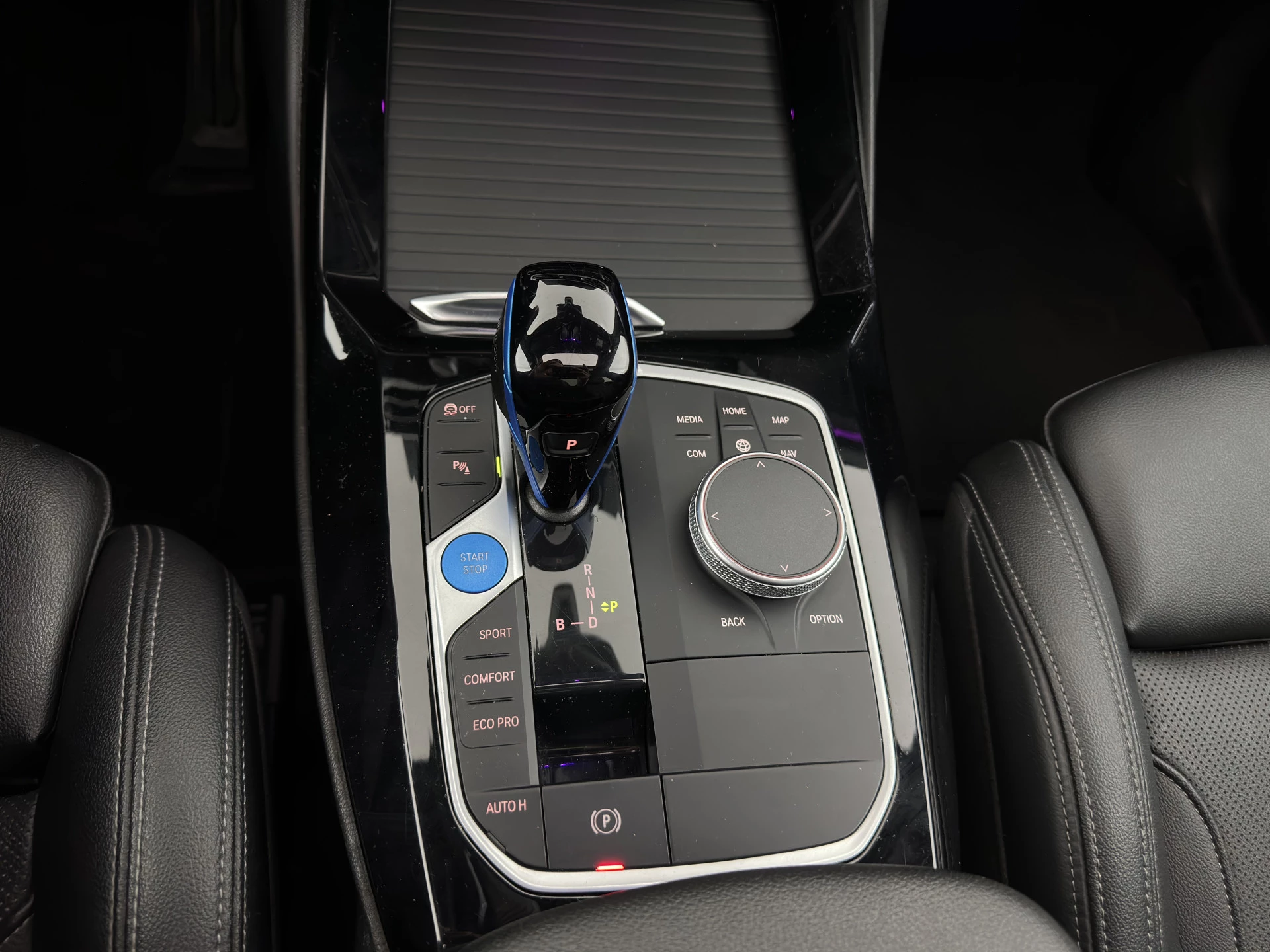 Hoofdafbeelding BMW iX3