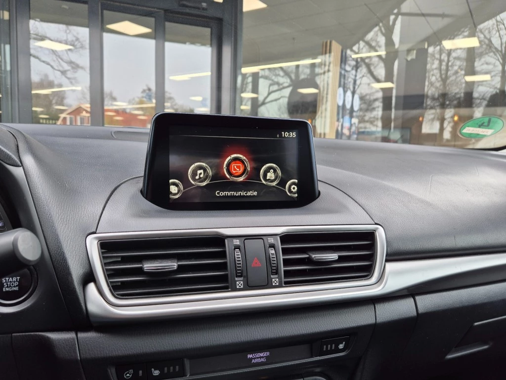 Hoofdafbeelding Mazda 3