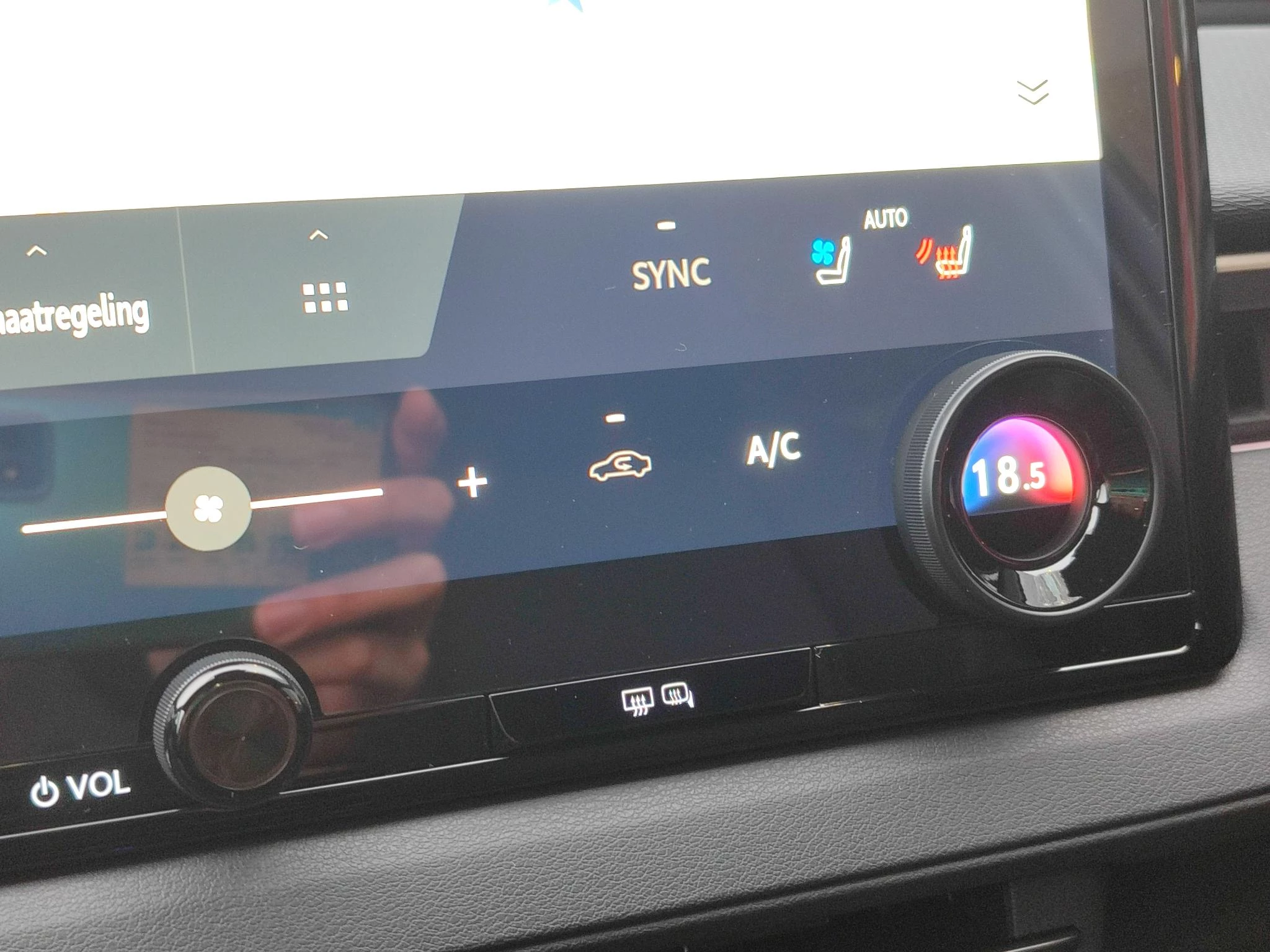 Hoofdafbeelding Toyota bZ4X