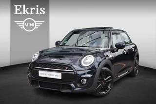 Hoofdafbeelding MINI 5-deurs MINI 5-deurs Cooper S | Hammersmith Edition | JCW-Pakket | Glazen Panoramadak | YOURS Leder | 17" LM | Comfort Access