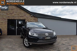 Hoofdafbeelding Volkswagen Touareg Volkswagen Touareg 3.0 TDI EXCLUSIVE Series, Xenon, Pano, AUT