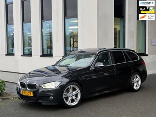BMW 3-serie Touring 320i AUTOMAAT M- Sport pakket, panoramadak, trekhaak, NL auto met nationale auto pas