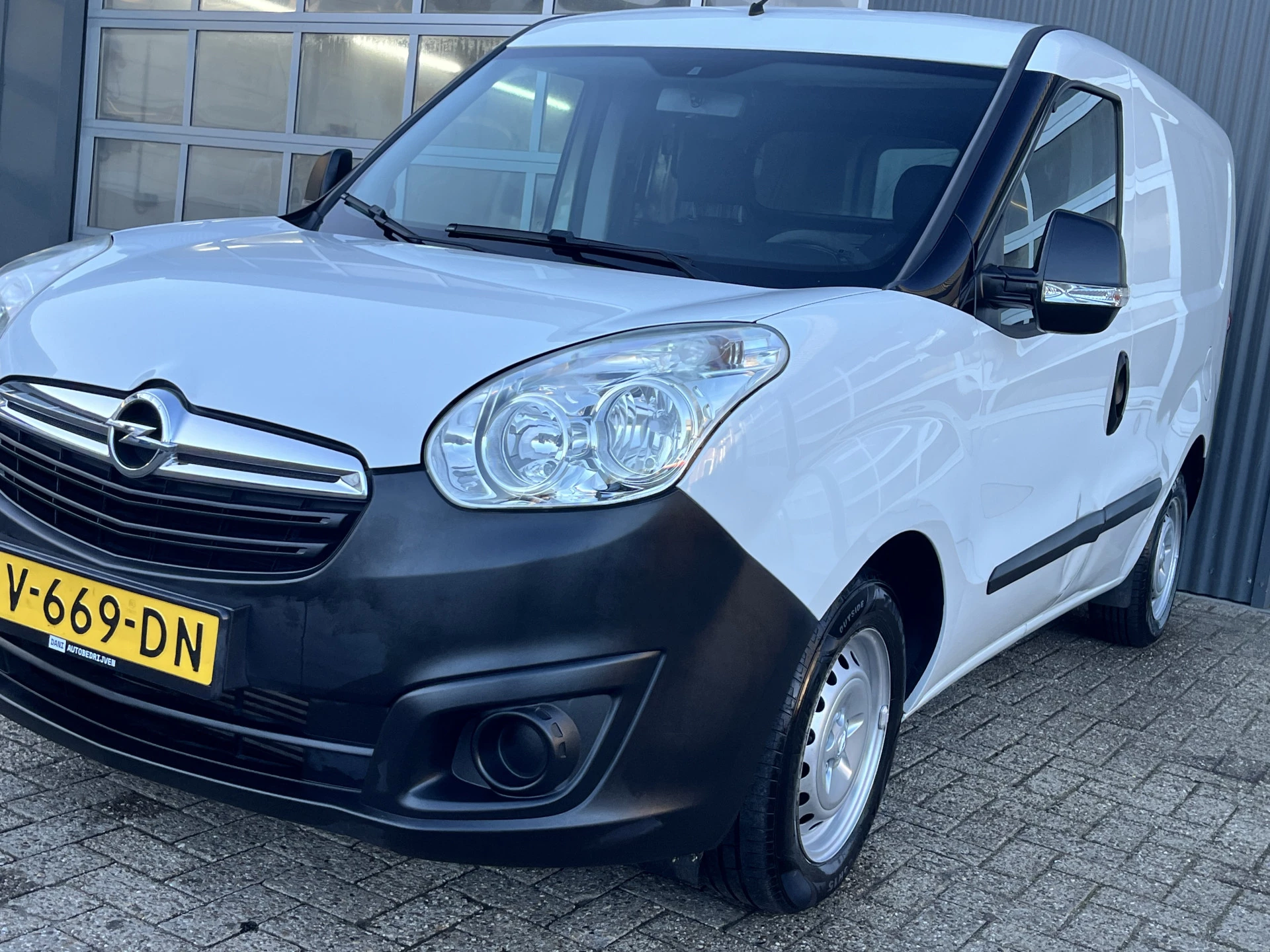 Hoofdafbeelding Opel Combo