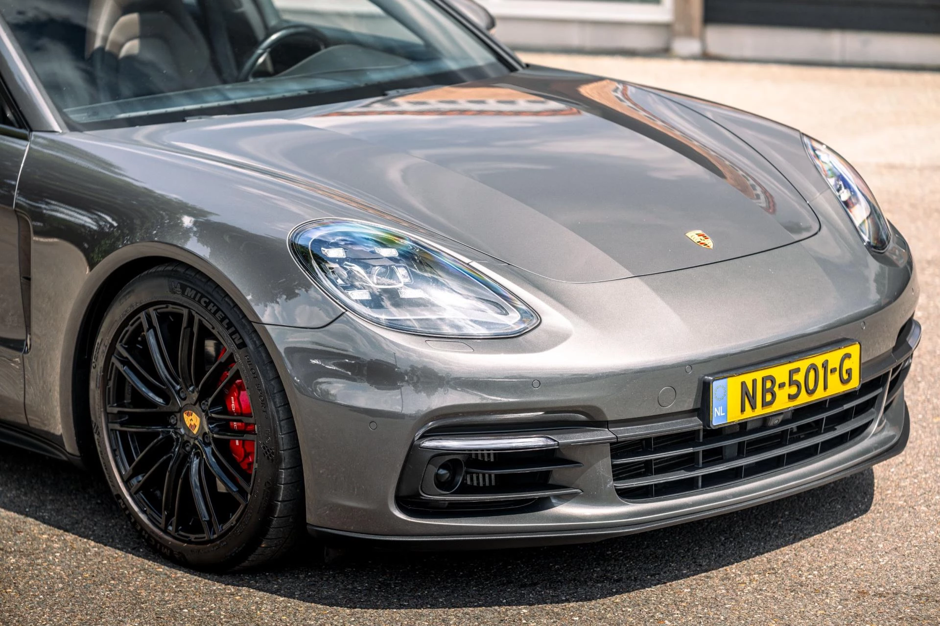 Hoofdafbeelding Porsche Panamera