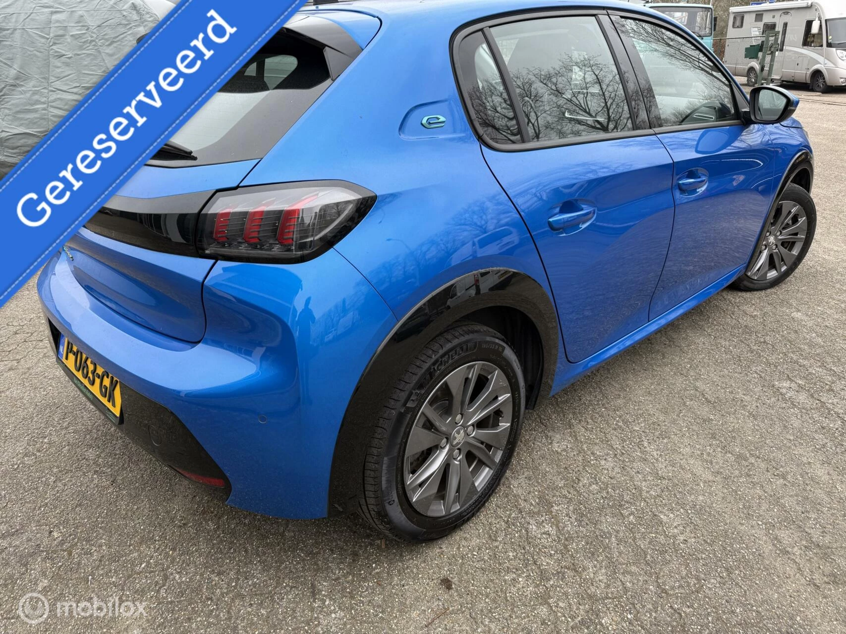 Hoofdafbeelding Peugeot e-208