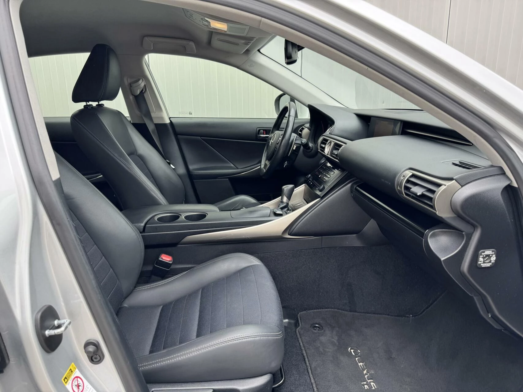 Hoofdafbeelding Lexus IS