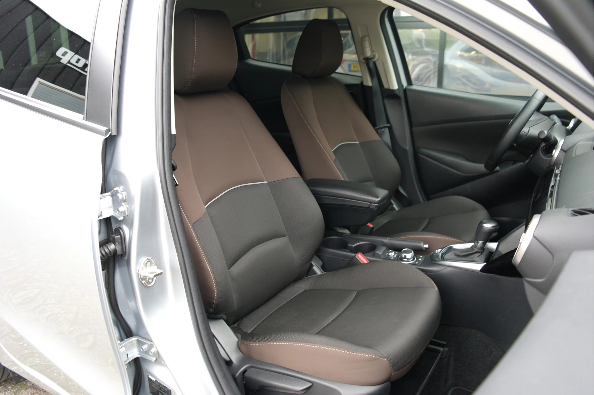 Hoofdafbeelding Mazda 2