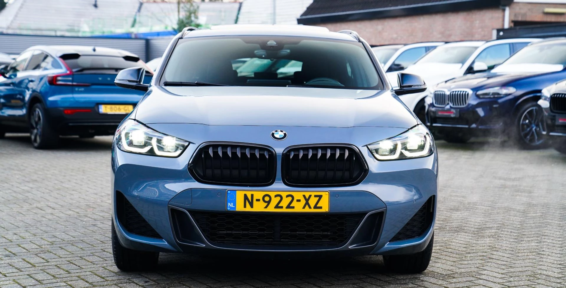 Hoofdafbeelding BMW X2