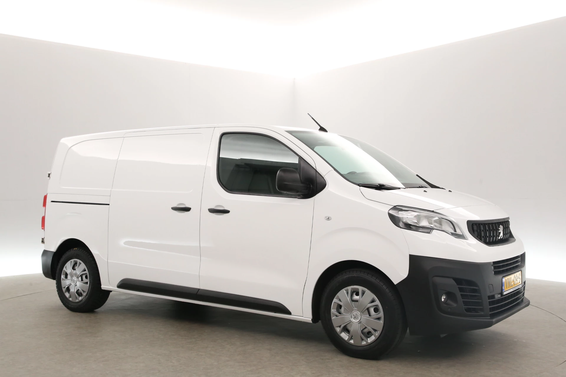 Hoofdafbeelding Peugeot e-Expert