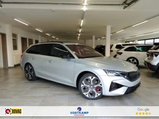 Škoda Octavia 2.0 TSI RS 265 PK PANO-DAK/TREKHAAK/CAMERA/STOELVERW/STUURVERW