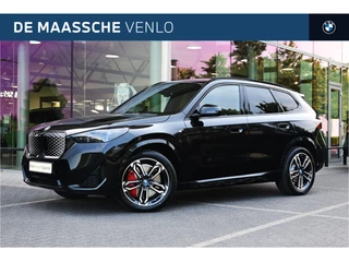 Hoofdafbeelding BMW iX1 BMW iX1 eDrive20 M Sport / Trekhaak / Sportstoelen / Achteruitrijcamera / M Adaptief onderstel / Adaptieve LED / Comfort Access / Parking Assistant