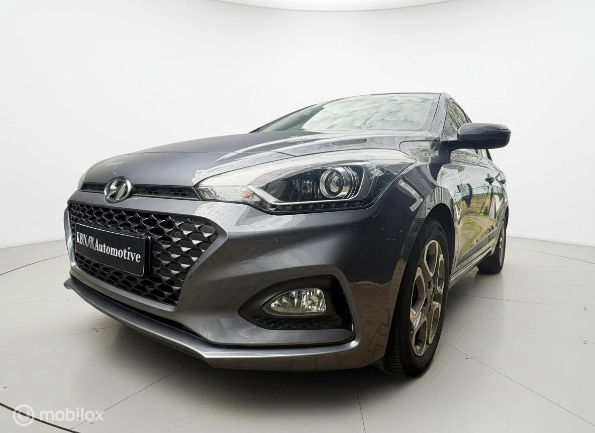 Hoofdafbeelding Hyundai i20