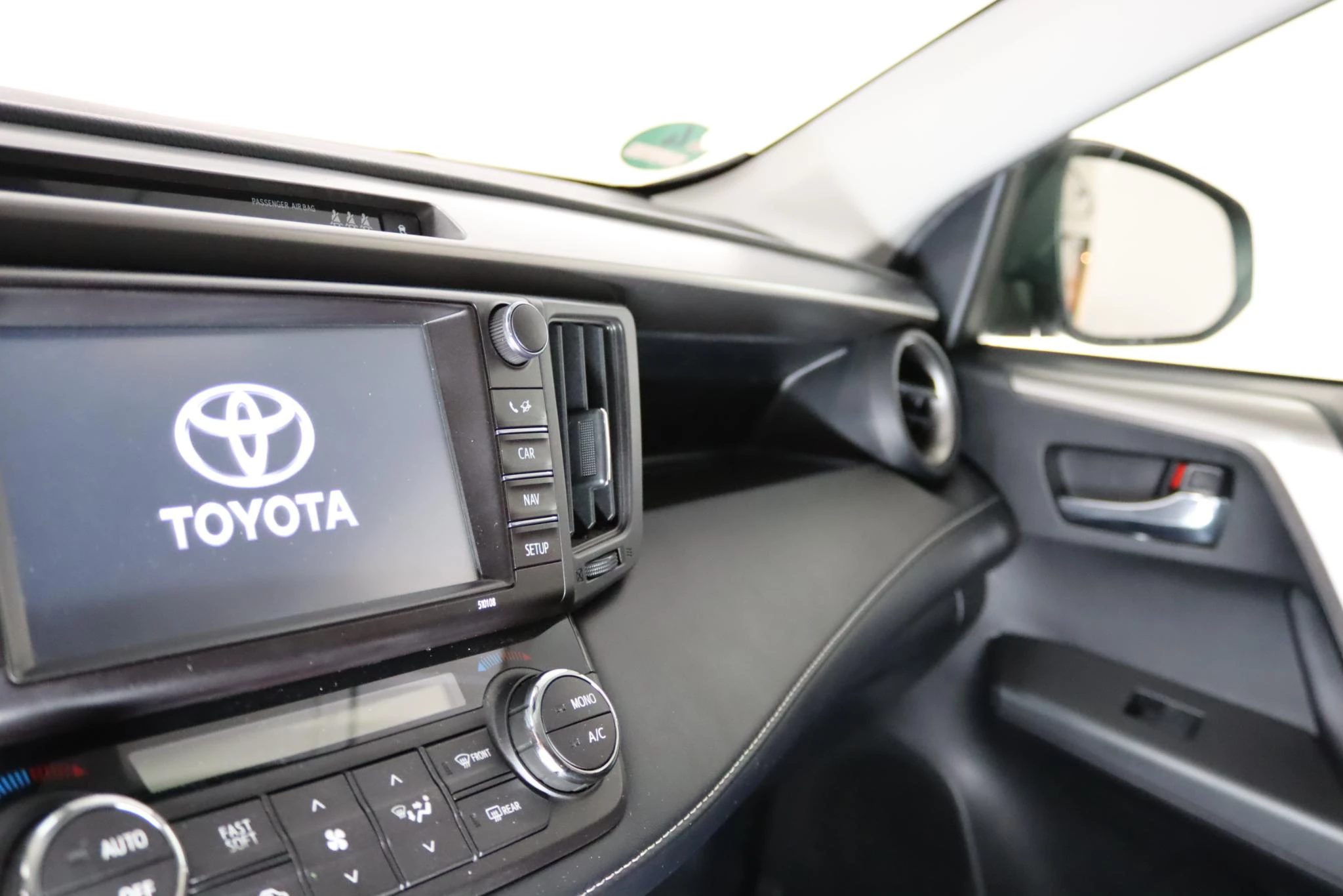 Hoofdafbeelding Toyota RAV4