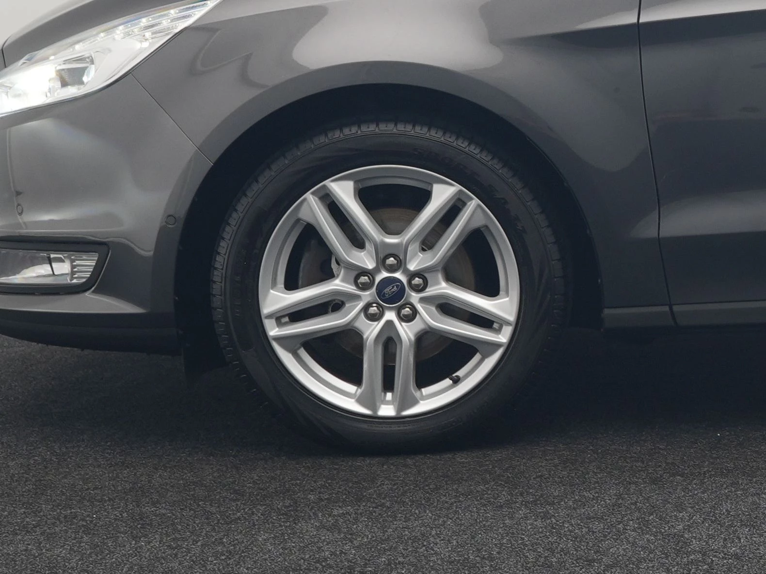 Hoofdafbeelding Ford Galaxy