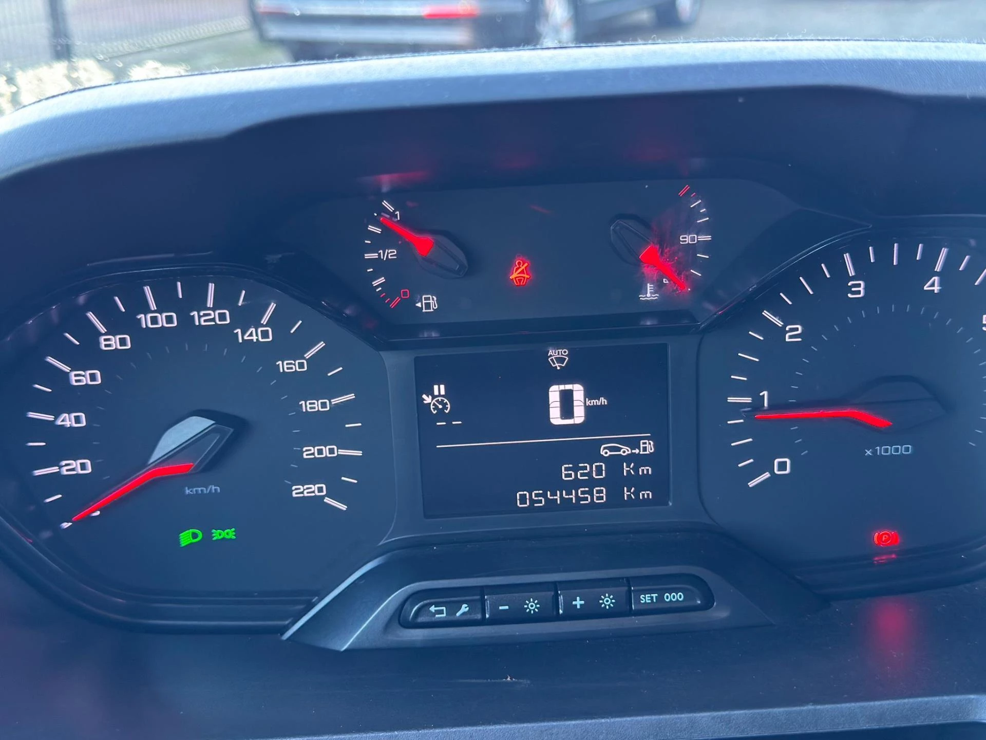 Hoofdafbeelding Peugeot Partner