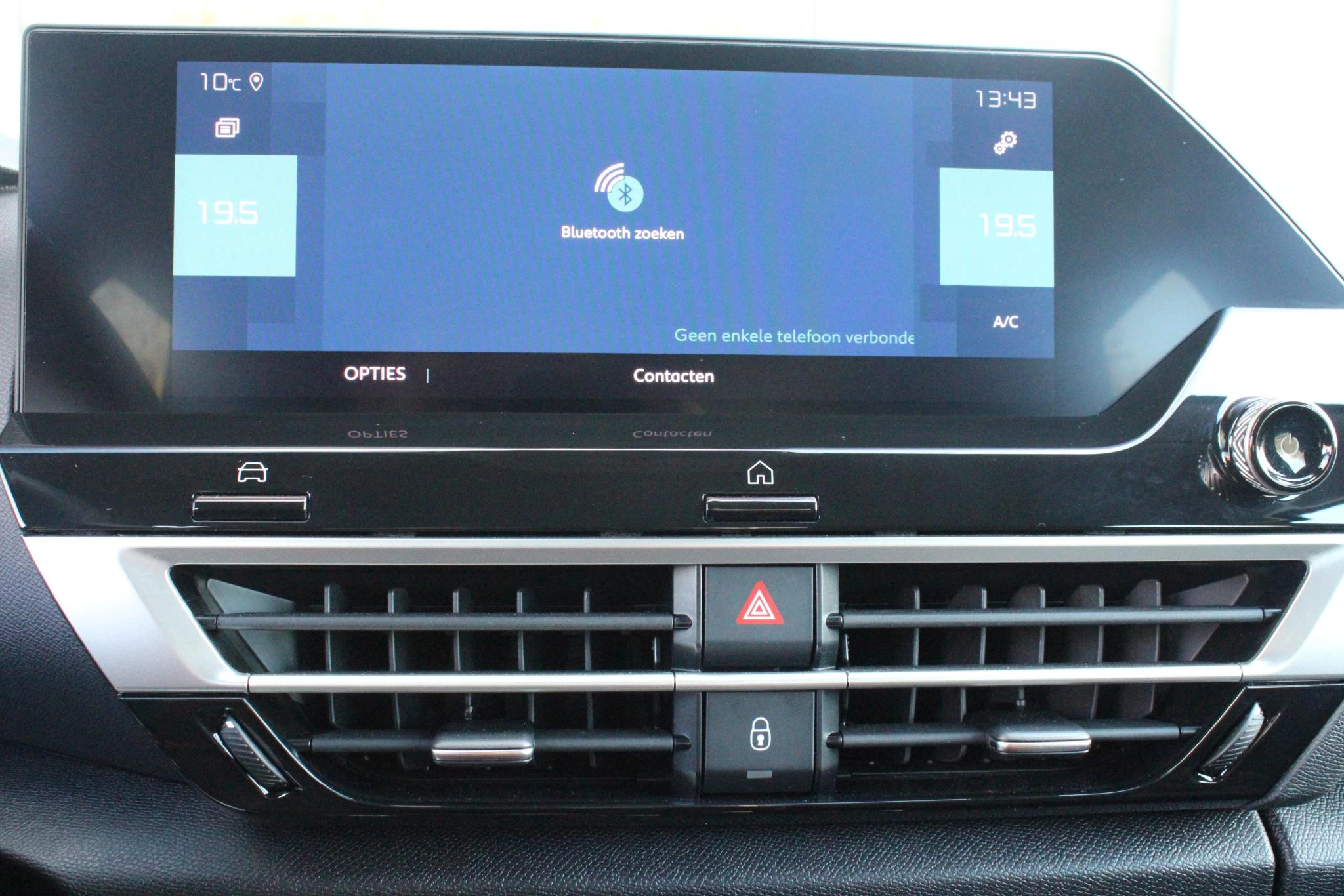 Hoofdafbeelding Citroën ë-C4