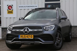 Hoofdafbeelding Mercedes-Benz GLC Mercedes-Benz GLC 300e 320PK PHEV Plug in 4MATIC AMG*1ste Eig*BTW*Perfect Onderh.*Manufaktur Magno!/Pano/Elek. Trekhaak/ACC/HUD/Memorie/360/DAB/Dodehoek/Elek. Klep/LED/Parkeersens.V+A/19 inch LM*