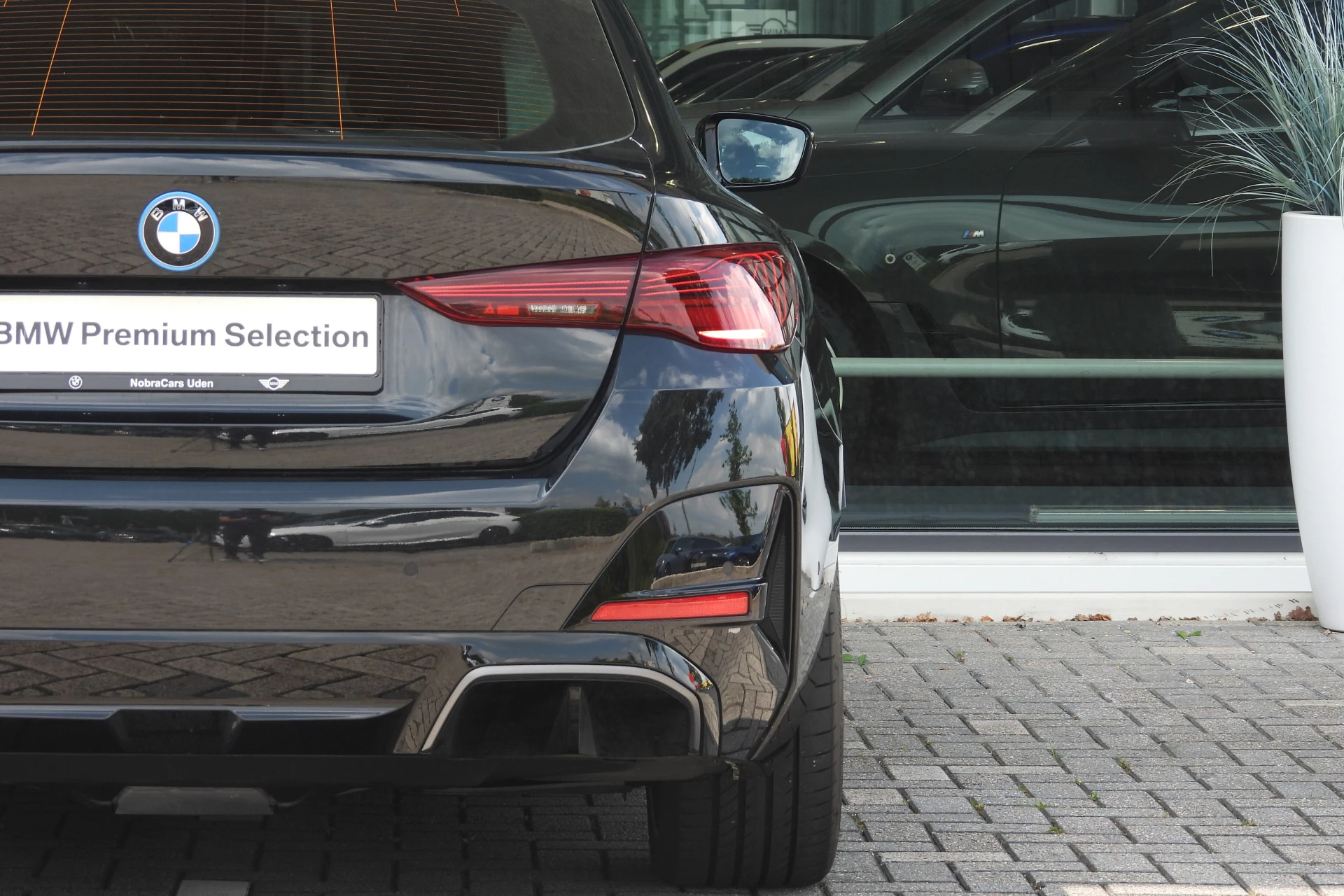 Hoofdafbeelding BMW i4
