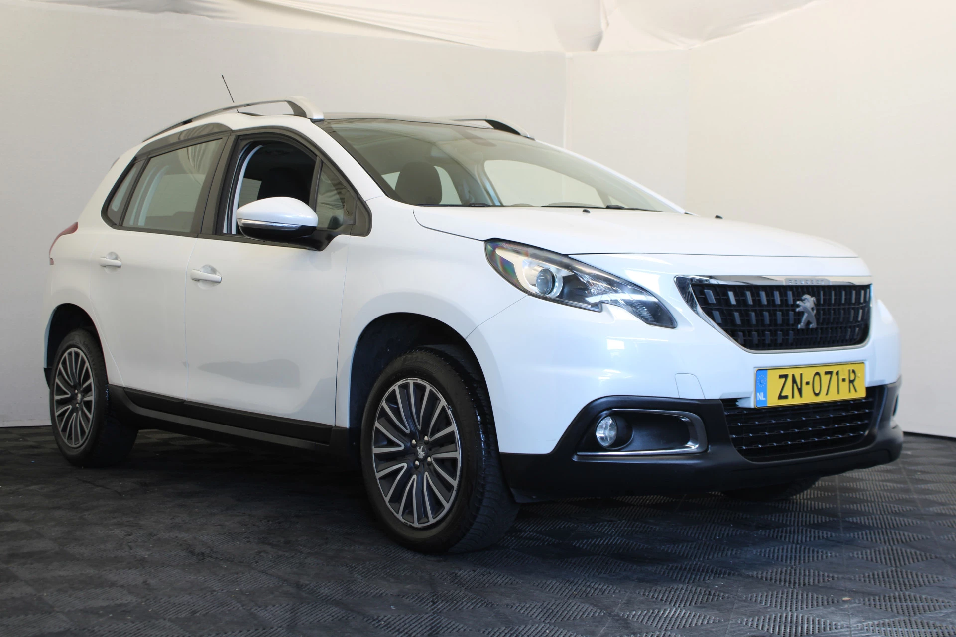 Hoofdafbeelding Peugeot 2008