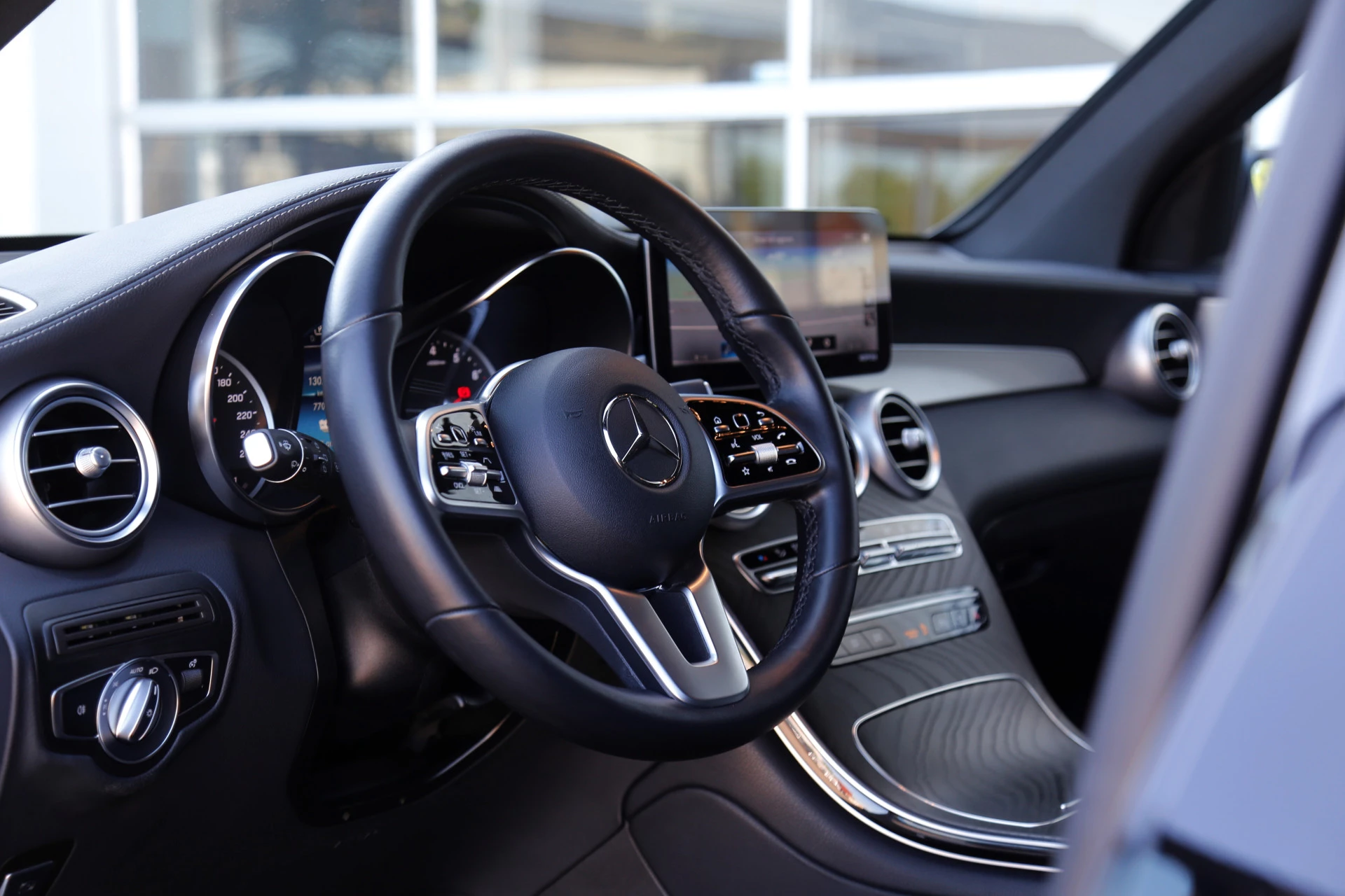Hoofdafbeelding Mercedes-Benz GLC