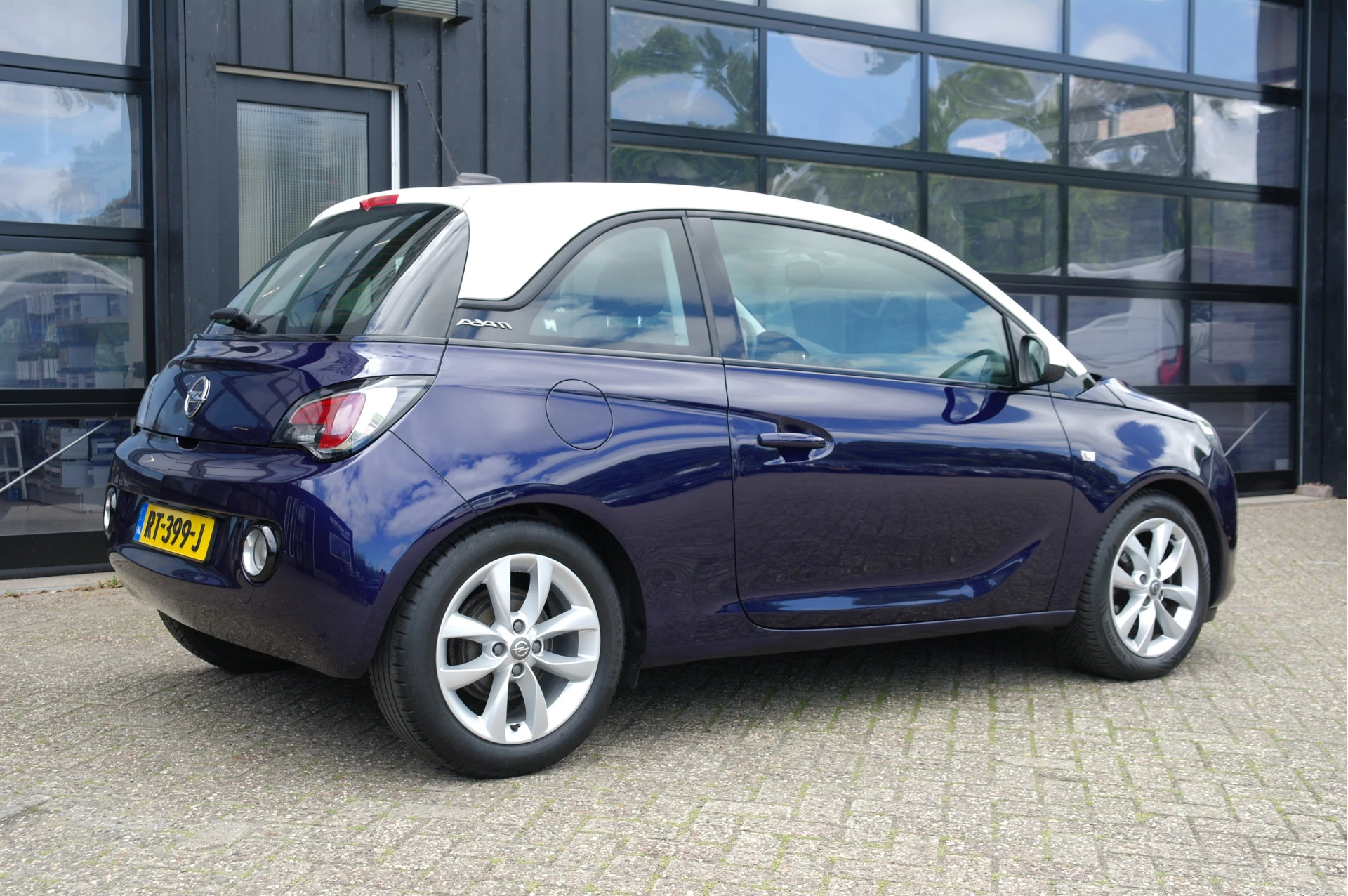 Hoofdafbeelding Opel ADAM