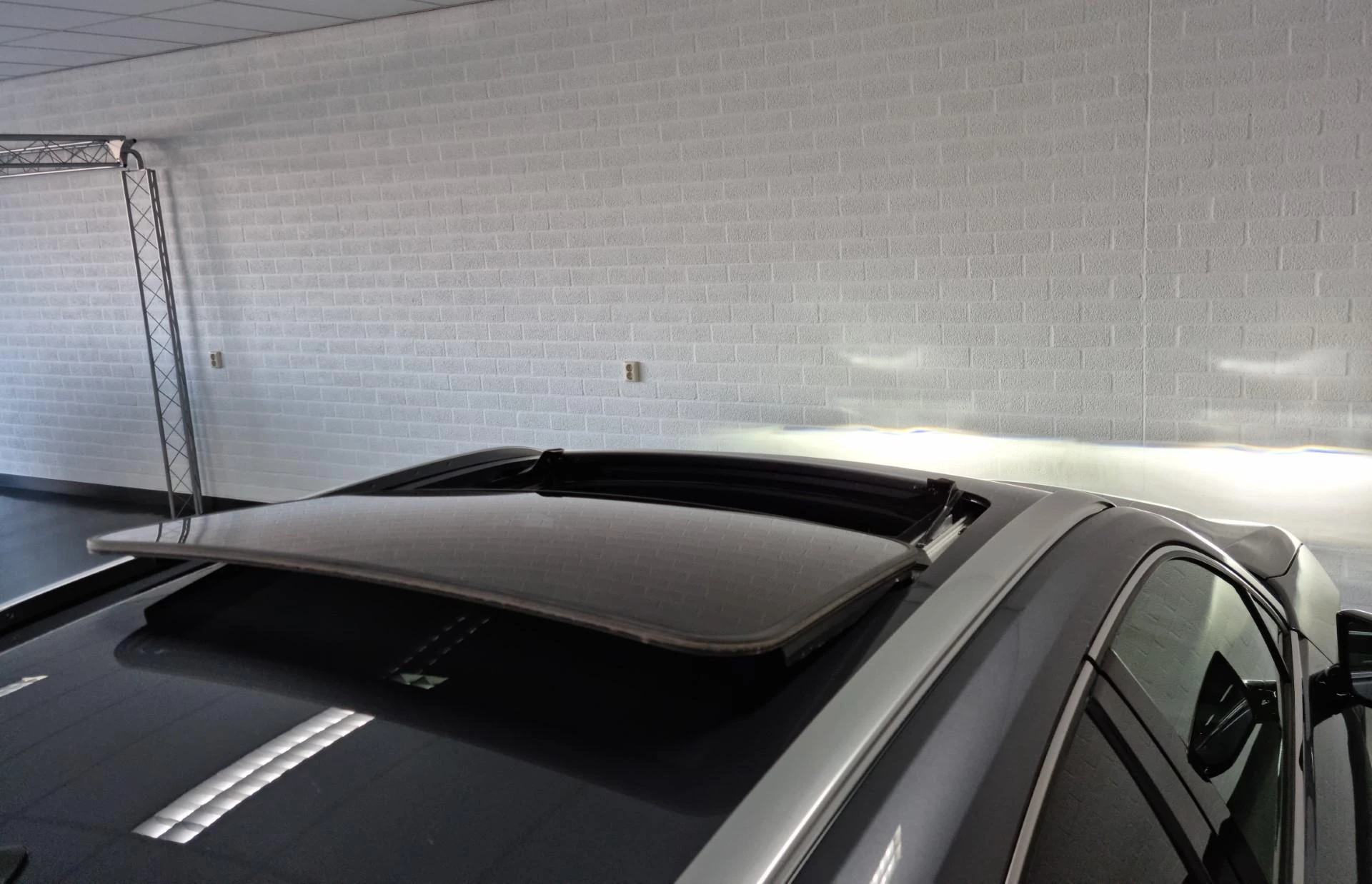 Hoofdafbeelding Lexus UX