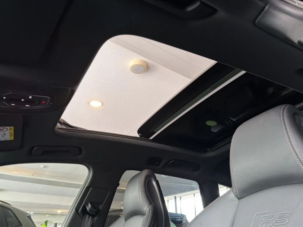 Hoofdafbeelding Audi RS4