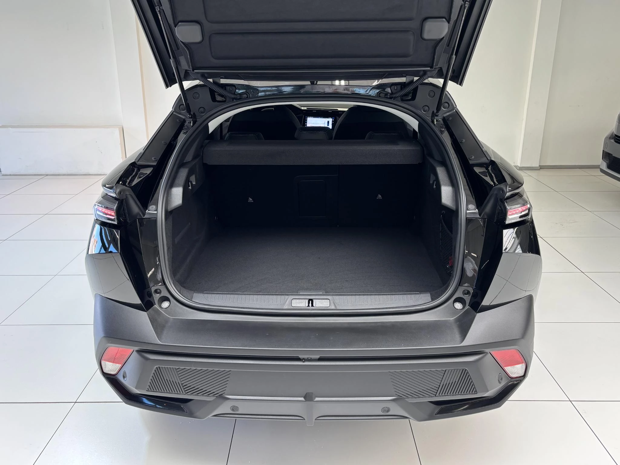 Hoofdafbeelding Peugeot 408
