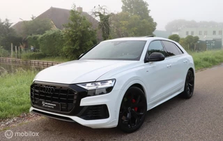 Audi Q8 55 TFSI e Quattro S-Line / Pano / Navi / 22inch