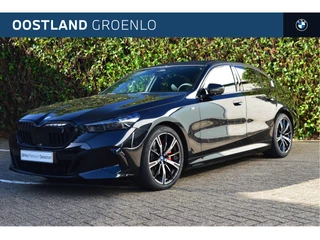 Hoofdafbeelding BMW i5 BMW i5 eDrive40 M Sport Demo / Adaptief onderstel professional / Adaptieve LED / Stoelventilatie / Comfort Access / Parking Assistant