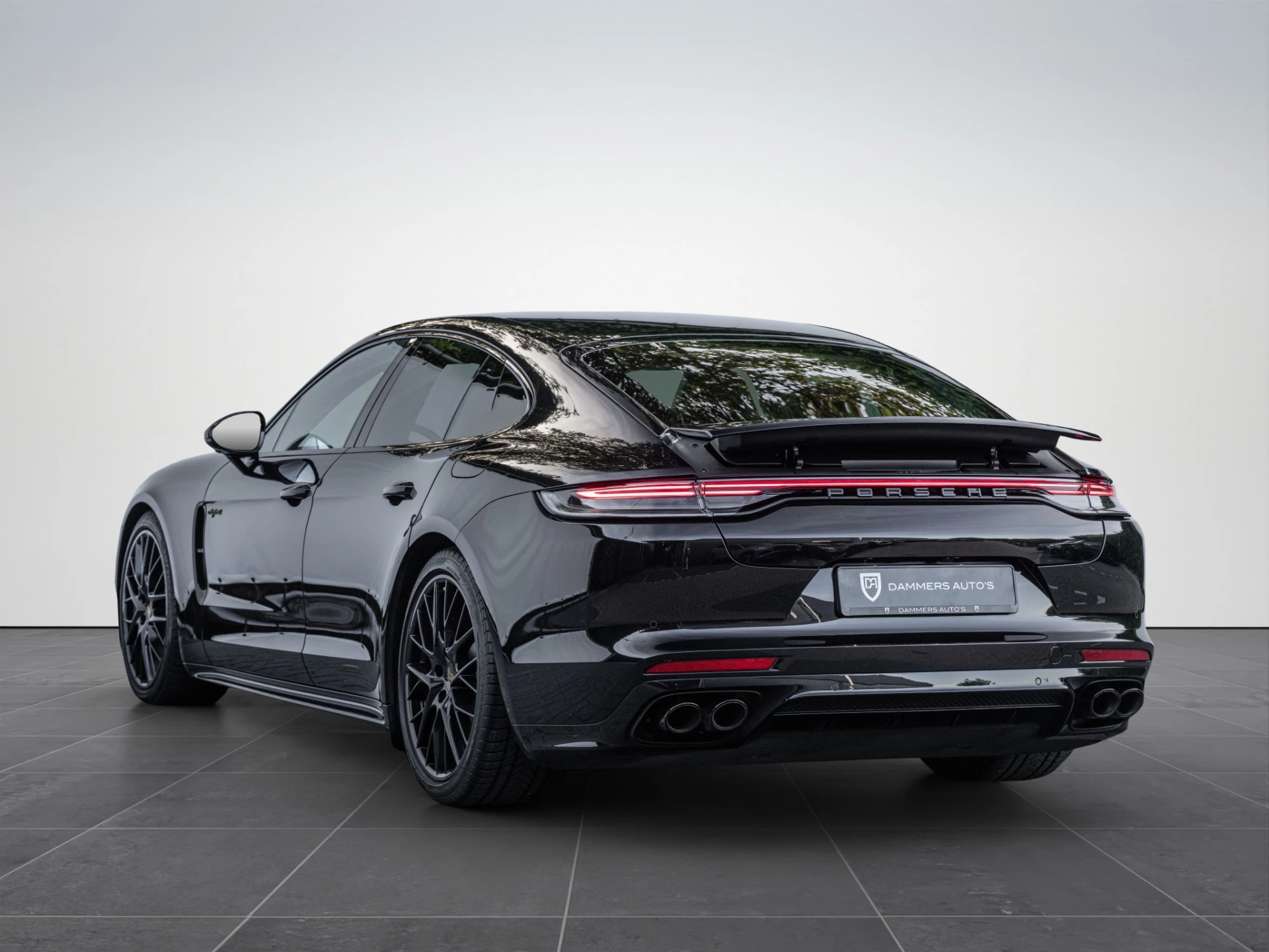 Hoofdafbeelding Porsche Panamera