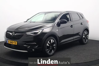 Hoofdafbeelding Opel Grandland X Opel Grandland X 1.2 Turbo 130 pk Business Elegance Automaat | Panoramadak | Stoel/Stuurverwarming | Trekhaak