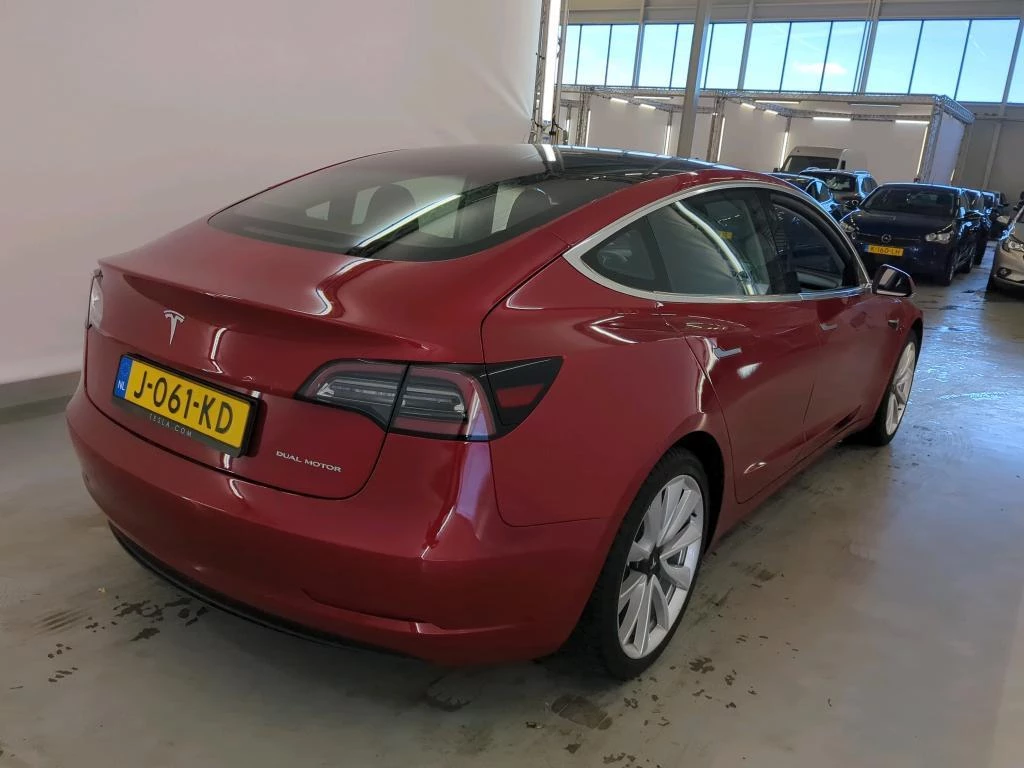 Hoofdafbeelding Tesla Model 3