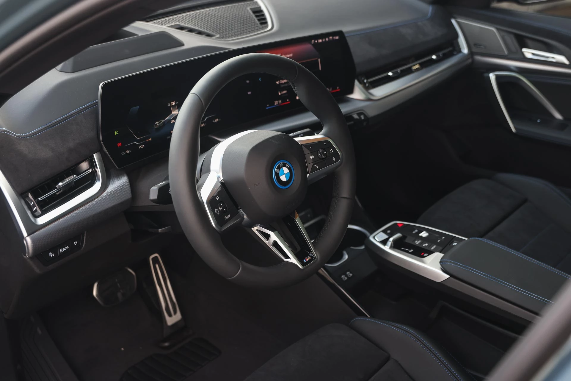 Hoofdafbeelding BMW iX2