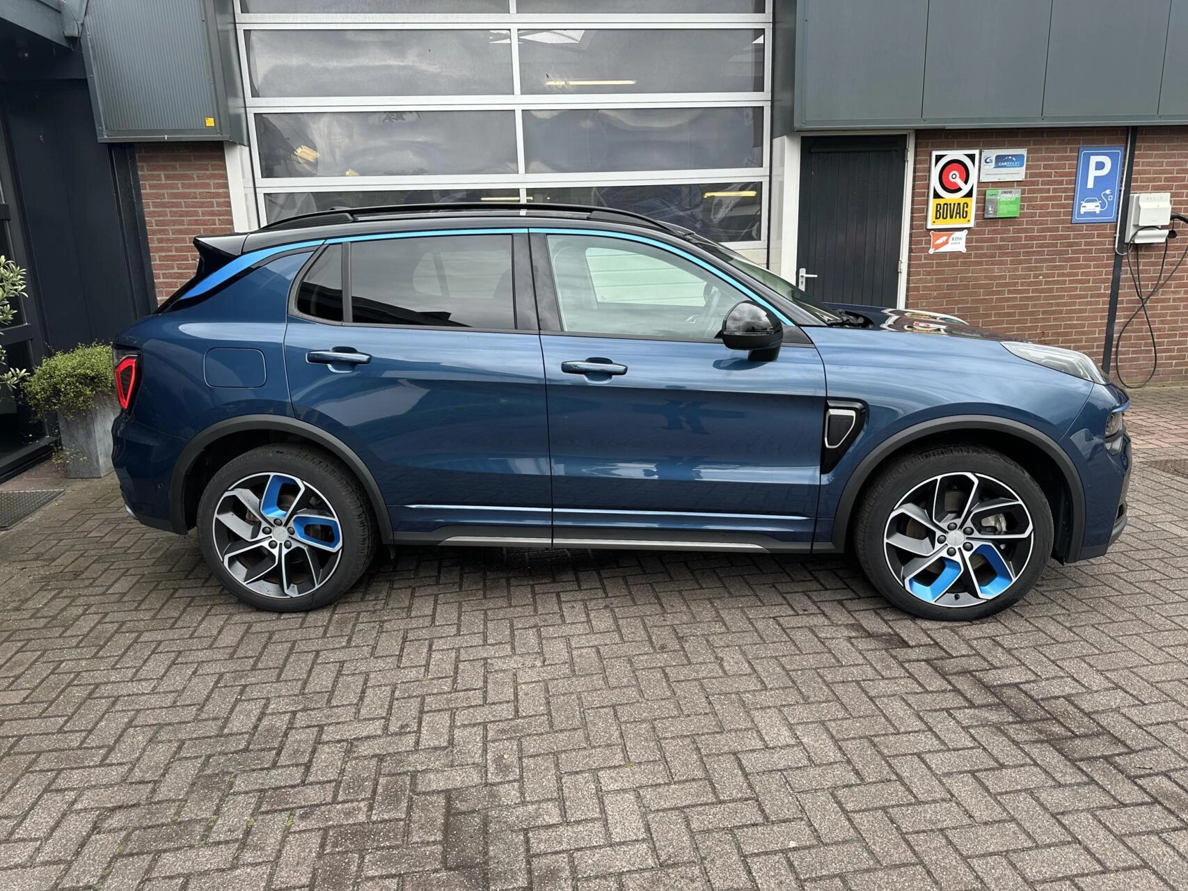 Hoofdafbeelding Lynk & Co 01