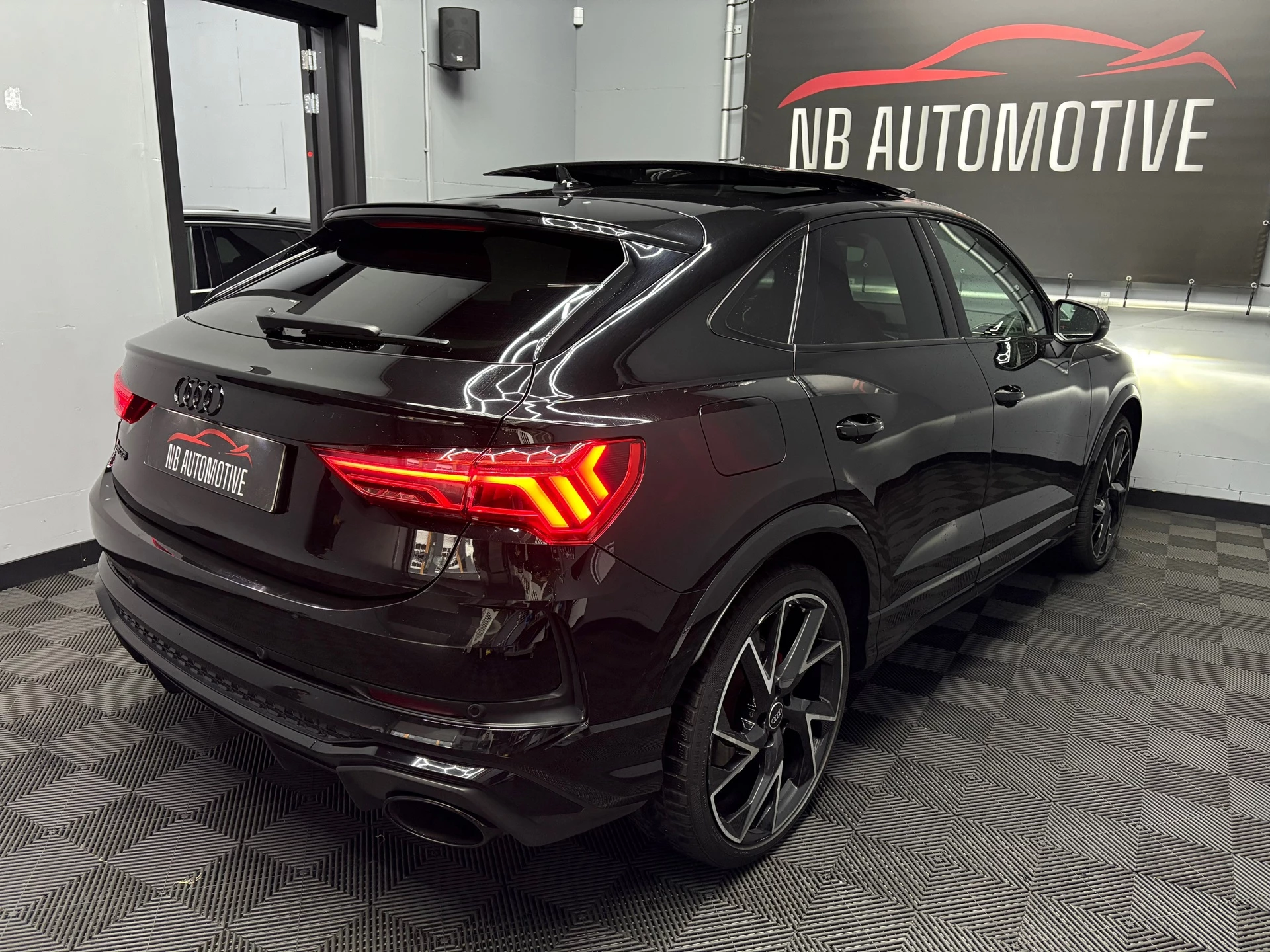 Hoofdafbeelding Audi RSQ3