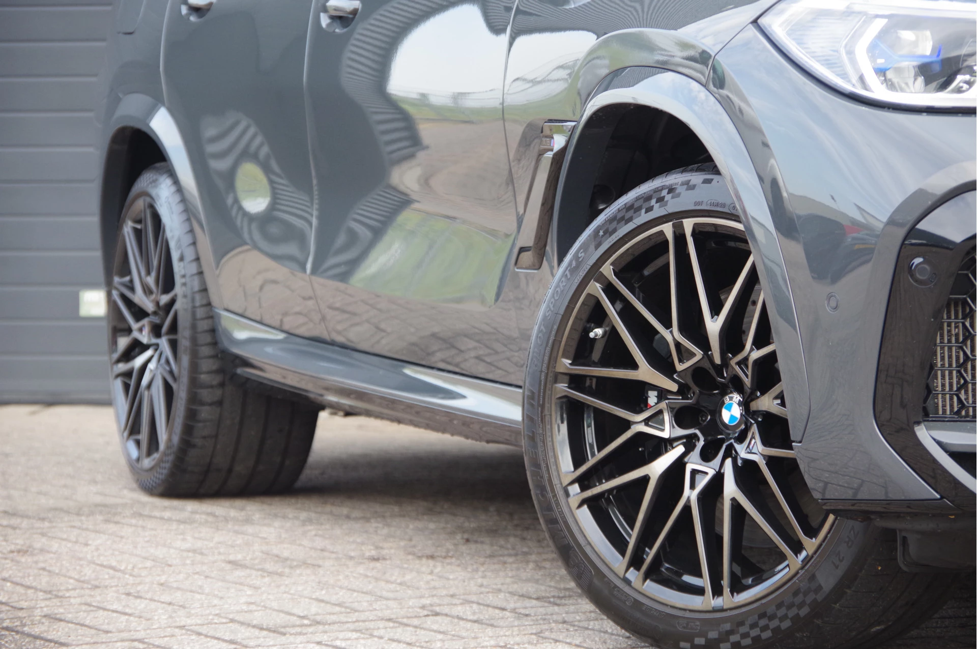 Hoofdafbeelding BMW X6